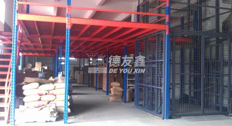 
   仓库阁楼 仓库隔层 多少钱一平方？ 
 